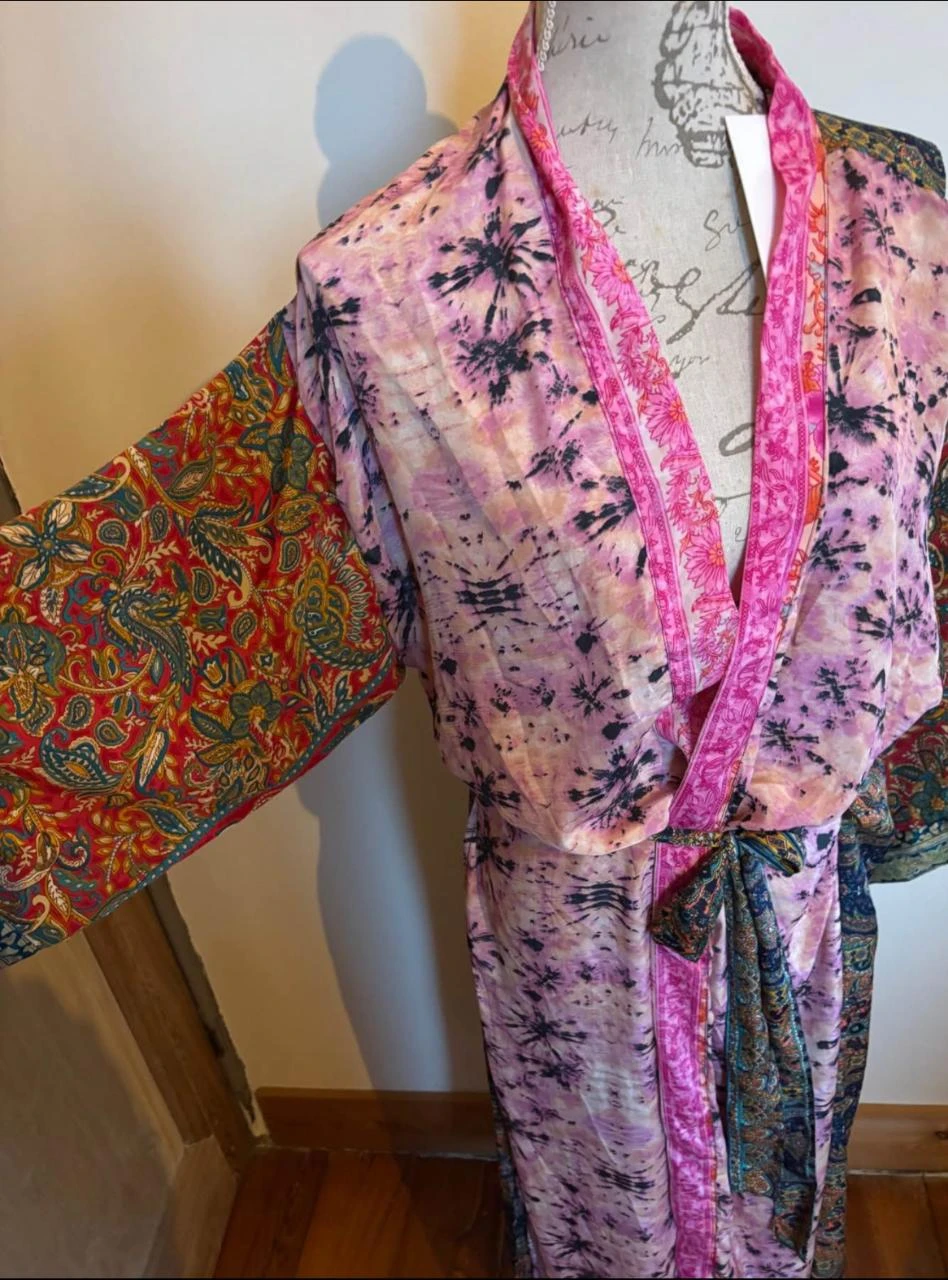 ♥ Long kimono satiné & ceinture dans les tons rosés Gold & Silver - Taille U – photo 4